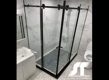 淋浴間玻璃 浴室乾溼分離 黑框林浴拉門